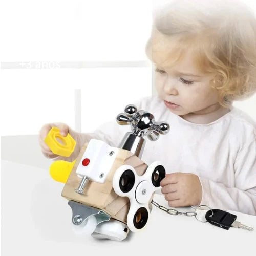 Brinquedo Sensorial Educativo 7 em 1